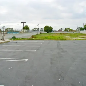 ** Motel La Mirage Lax Airport United States